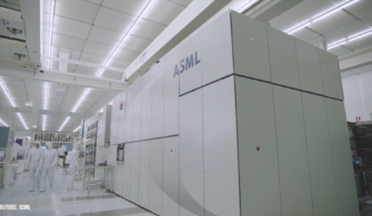 Advanced Semiconductor Materials International (ASML) hiện đang tạo ra một cỗ máy có thể định hình lại ngành điện tử